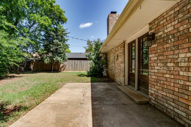 11007 Greystone Avenue, Oklahoma City, OK 73120