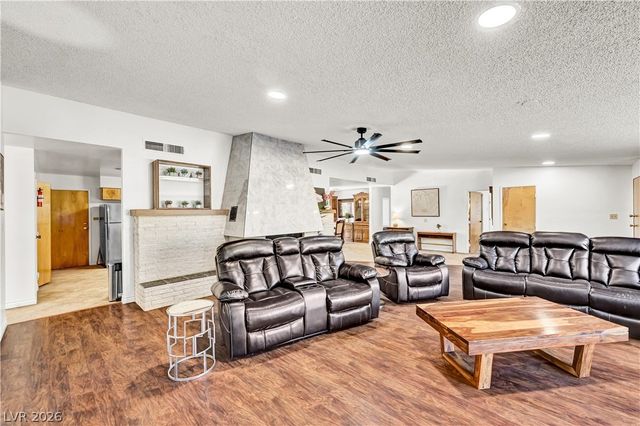 5881 South Sandhill Road, Las Vegas, NV 89120