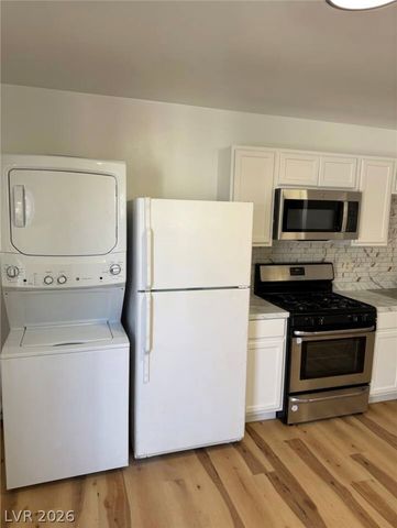 5881 South Sandhill Road, Las Vegas, NV 89120