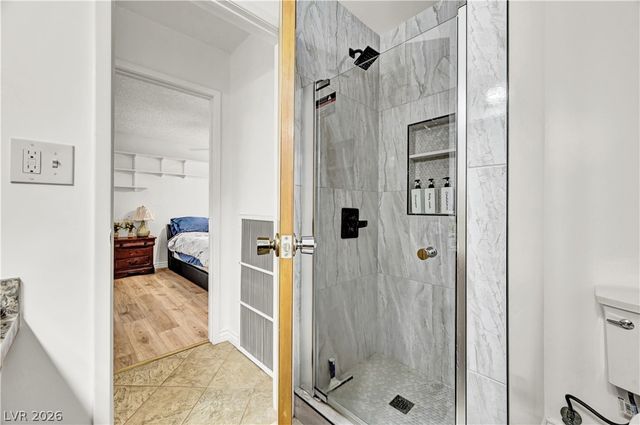 5881 South Sandhill Road, Las Vegas, NV 89120