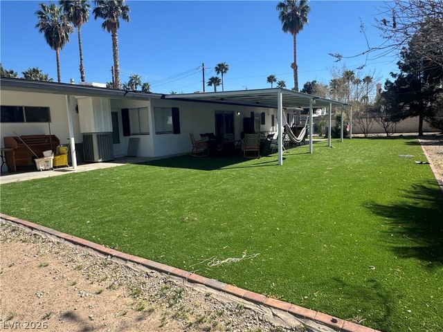 5881 South Sandhill Road, Las Vegas, NV 89120