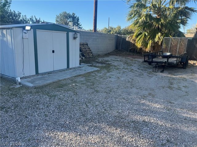 5881 South Sandhill Road, Las Vegas, NV 89120