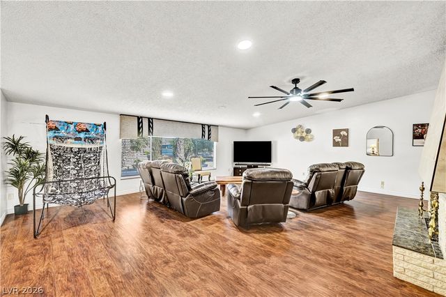 5881 South Sandhill Road, Las Vegas, NV 89120