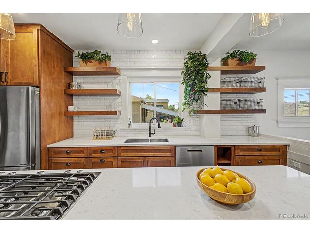 2671 Albion St, Denver, CO 80207