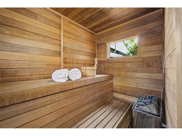 2671 Albion St, Denver, CO 80207