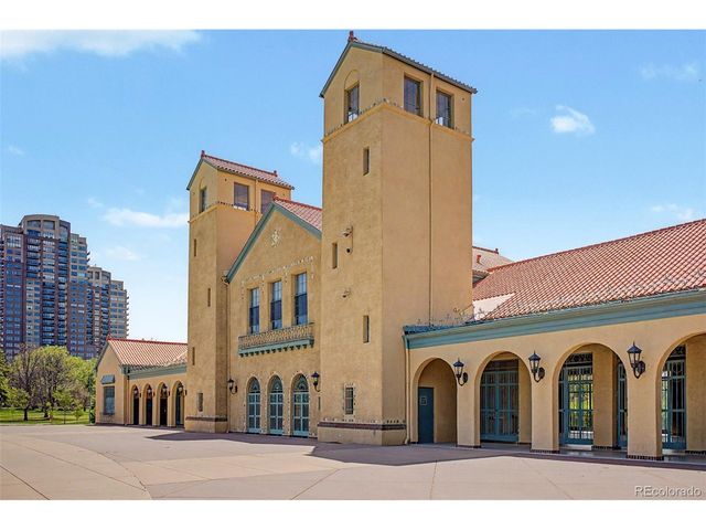 2671 Albion St, Denver, CO 80207
