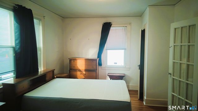 656 Cove Road, Stamford, CT 06902