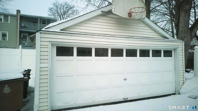 656 Cove Road, Stamford, CT 06902