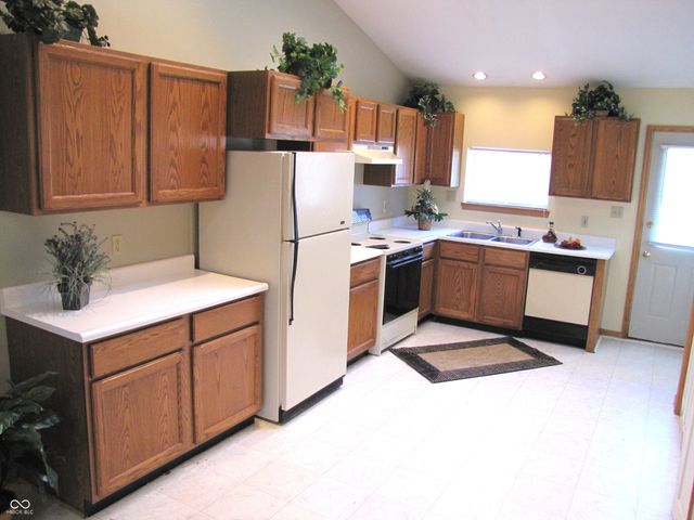 11059 Cornell Avenue, Carmel, IN 46280