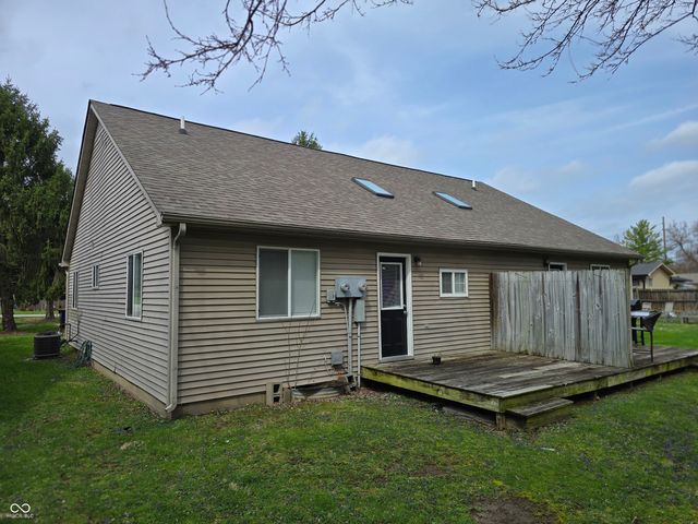 11059 Cornell Avenue, Carmel, IN 46280