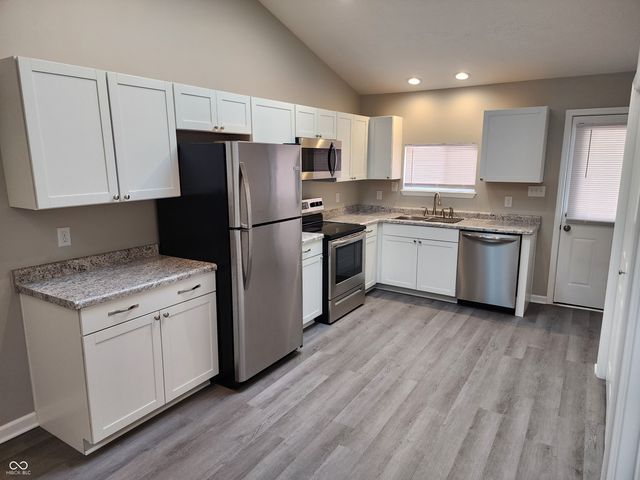 11059 Cornell Avenue, Carmel, IN 46280