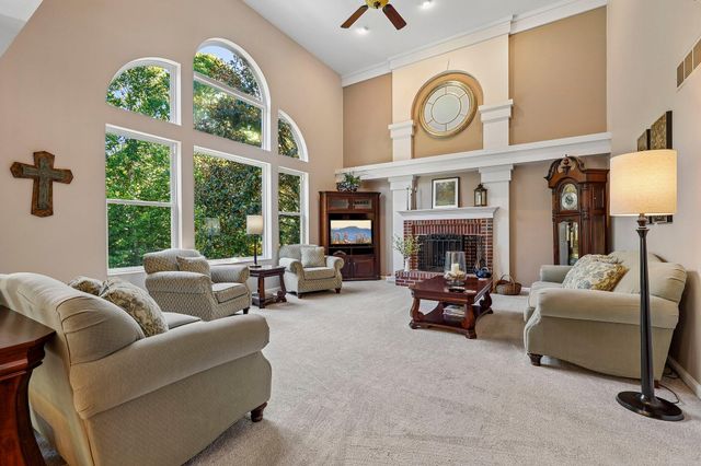 2100 Lumberjack Drive, Hebron, KY 41048