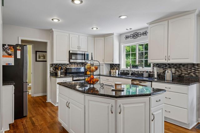 2100 Lumberjack Drive, Hebron, KY 41048