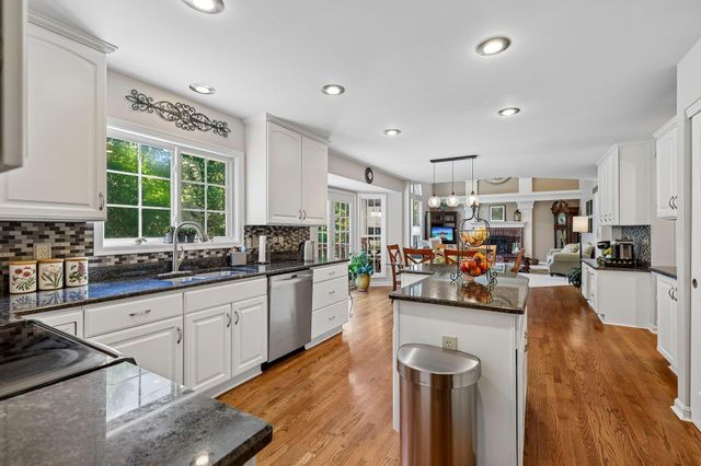 2100 Lumberjack Drive, Hebron, KY 41048