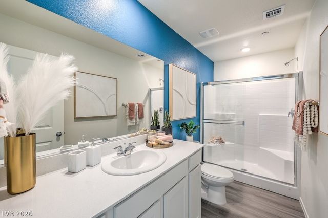 1574 Thomas Creek Avenue 104, North Las Vegas, NV 89081