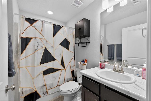 710 W Detroit Boulevard, City Of Pensacola, FL 32534