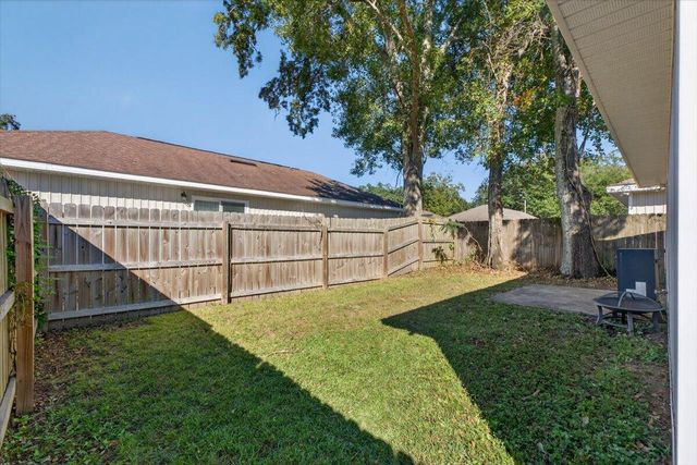 710 W Detroit Boulevard, City Of Pensacola, FL 32534