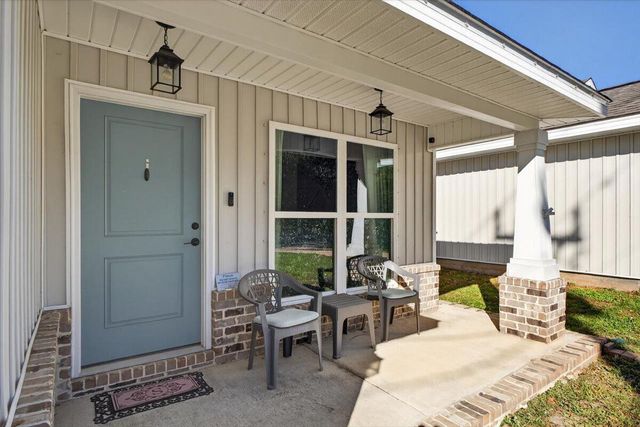 710 W Detroit Boulevard, City Of Pensacola, FL 32534