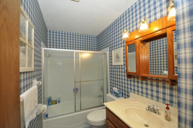 805 36th Street SW, Rochester, MN 55902