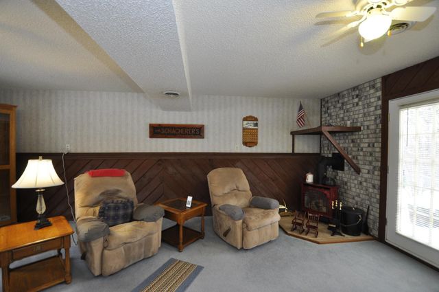 805 36th Street SW, Rochester, MN 55902