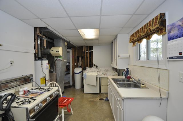 805 36th Street SW, Rochester, MN 55902