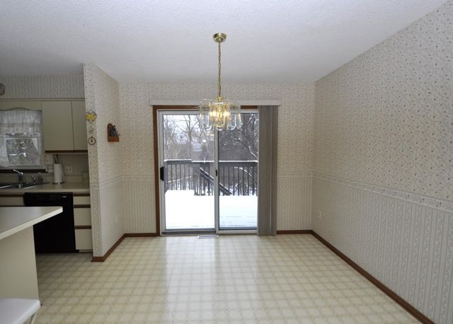 805 36th Street SW, Rochester, MN 55902