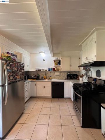 474 LA JOLLA ST, Vallejo, CA 94591