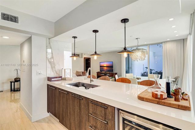 16425 Collins Avenue 311, Sunny Isles Beach, FL 33160