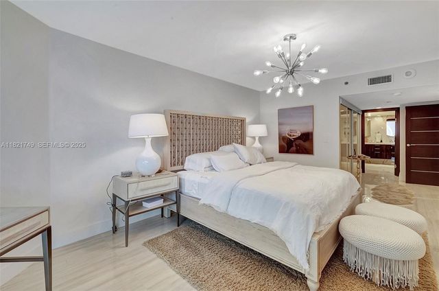 16425 Collins Avenue 311, Sunny Isles Beach, FL 33160