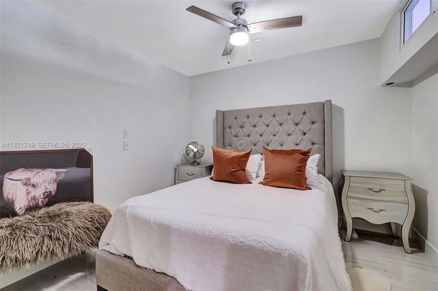 16425 Collins Avenue 311, Sunny Isles Beach, FL 33160