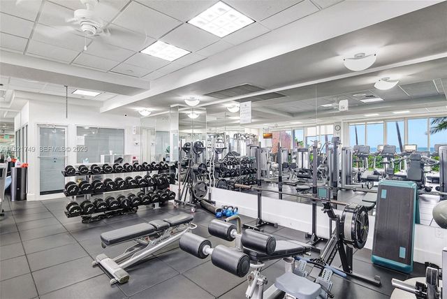 16425 Collins Avenue 311, Sunny Isles Beach, FL 33160