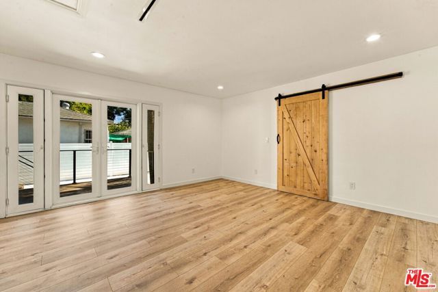 2481 Coolidge Avenue, Los Angeles, CA 90064