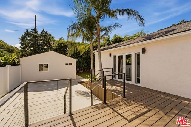2481 Coolidge Avenue, Los Angeles, CA 90064