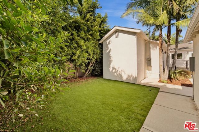 2481 Coolidge Avenue, Los Angeles, CA 90064