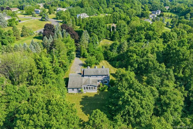 12 Kristi Lane, Poughkeepsie, NY 12601