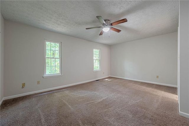 6614 Meadow Green Circle, Peachtree Corners, GA 30092