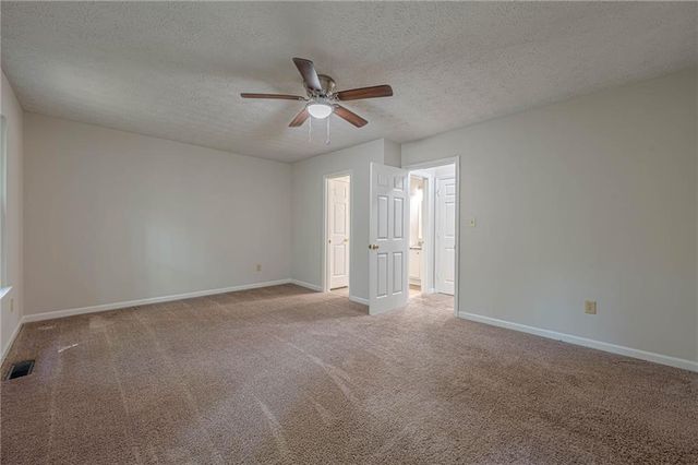 6614 Meadow Green Circle, Peachtree Corners, GA 30092