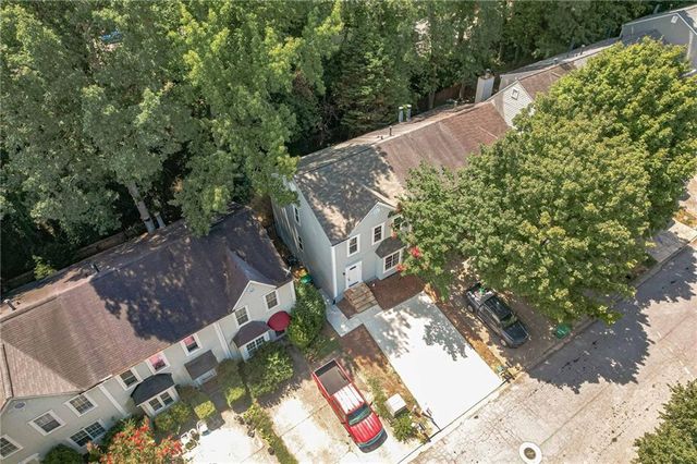 6614 Meadow Green Circle, Peachtree Corners, GA 30092