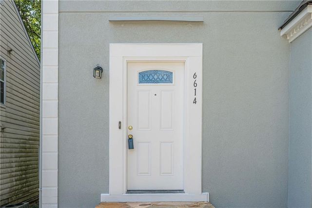 6614 Meadow Green Circle, Peachtree Corners, GA 30092