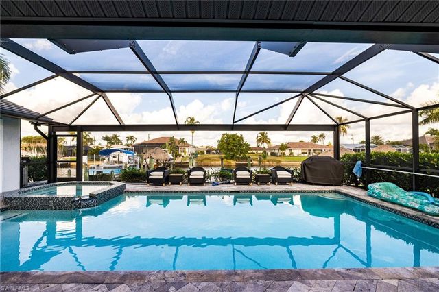 1911 32nd TER, Cape Coral, FL 33904