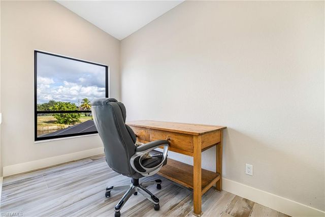 1911 32nd TER, Cape Coral, FL 33904