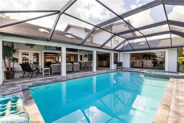 1911 32nd TER, Cape Coral, FL 33904