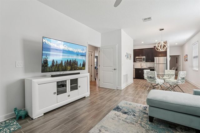 2872 CAMDEN WAY, Davenport, FL 33837