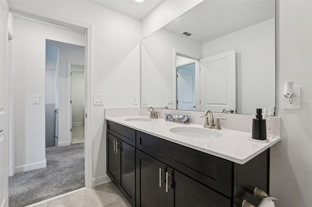 2872 CAMDEN WAY, Davenport, FL 33837