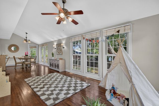 17 Plantation Circle, Summerville, SC 29485