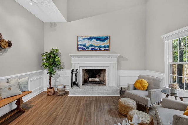 17 Plantation Circle, Summerville, SC 29485