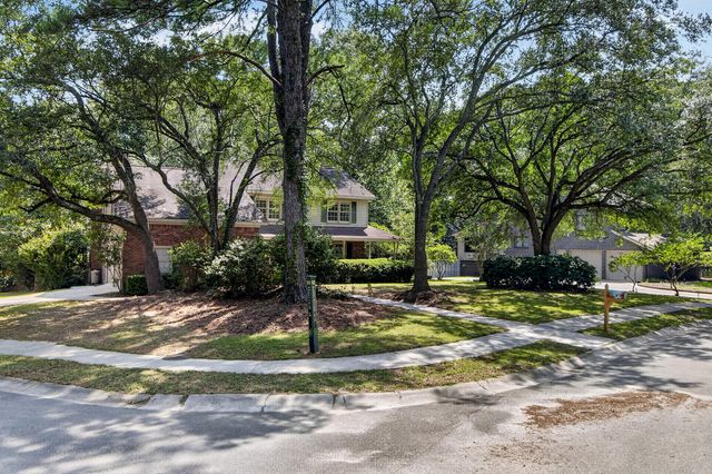 17 Plantation Circle, Summerville, SC 29485
