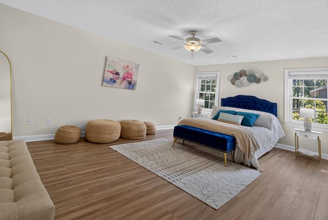 17 Plantation Circle, Summerville, SC 29485