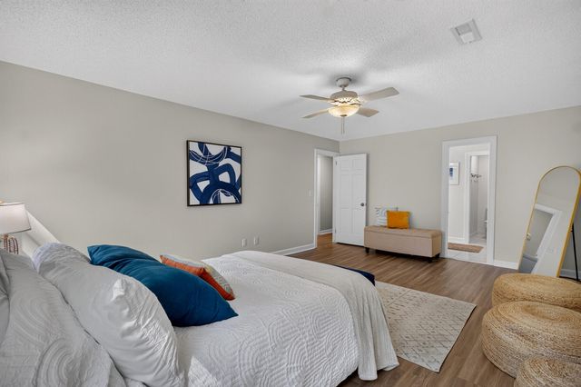 17 Plantation Circle, Summerville, SC 29485