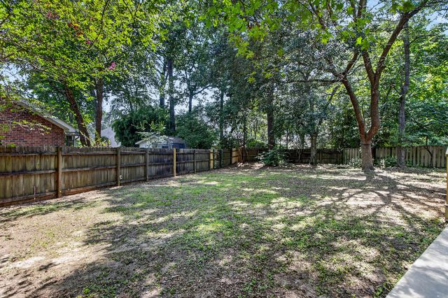 17 Plantation Circle, Summerville, SC 29485